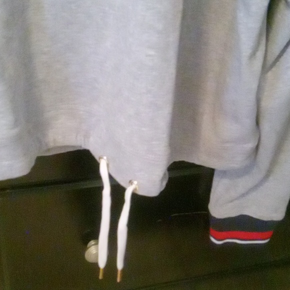 Tommy Hilfiger Hoodie Shirt (cropped) - Picture 3 of 5